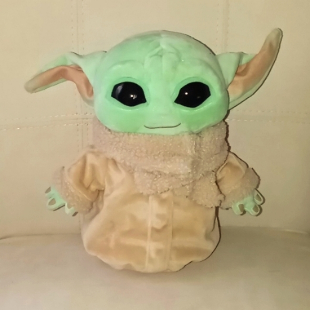 Star Wars Mandalorian The Child Grogu Baby Yoda Plush Doll